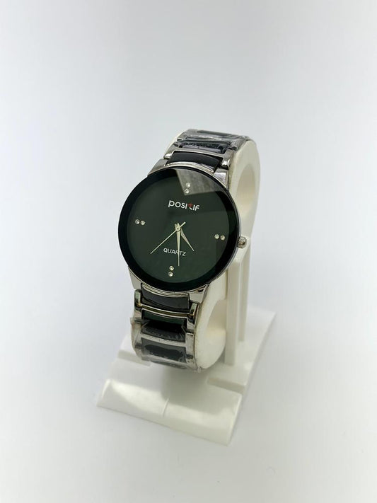 Elegant Black & Silver Quartz Wrist Watch – Stylish Unisex Timepiece